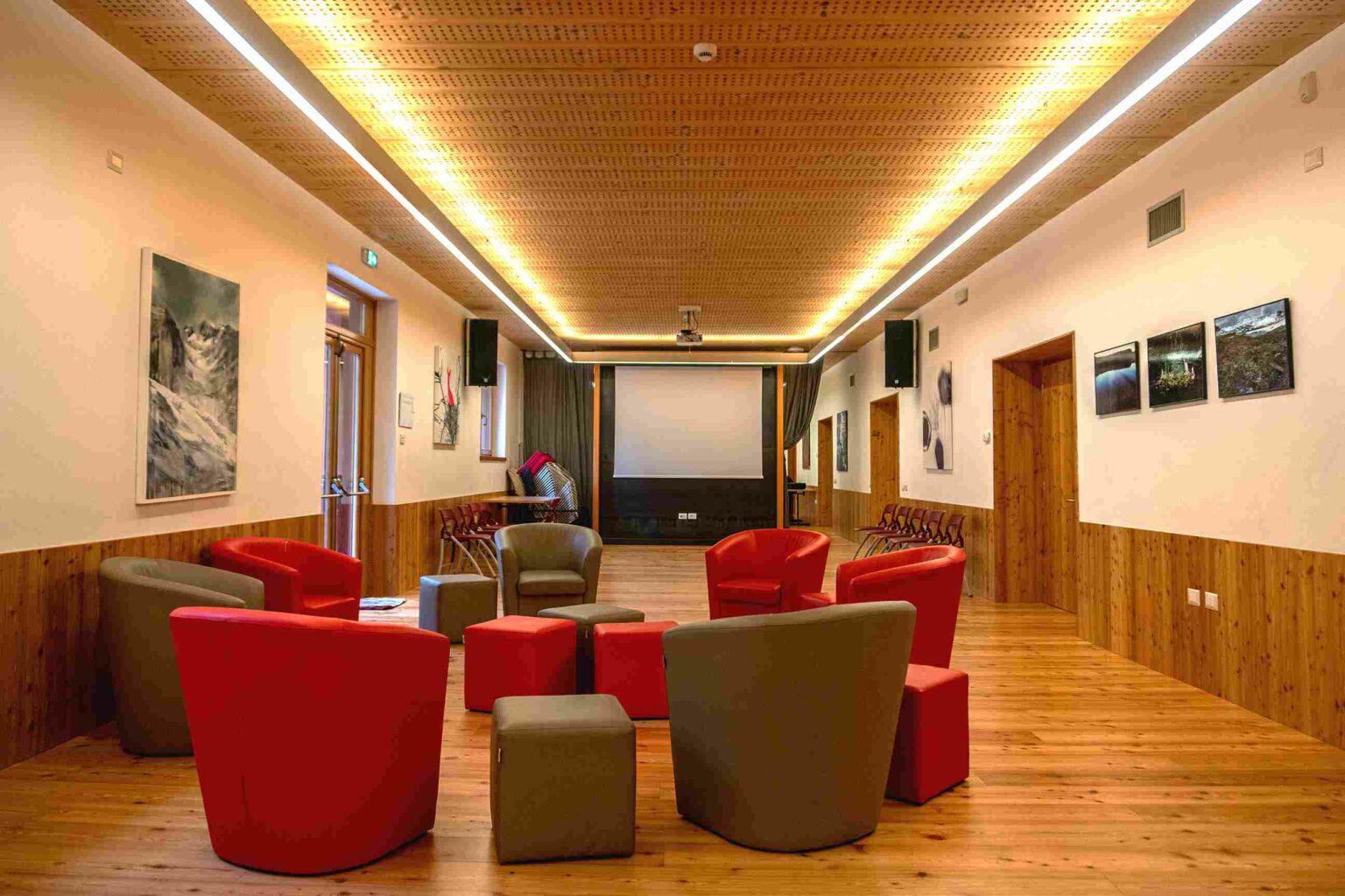 CASA-SANTEL-sala-riunioni-02